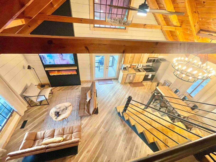 Modern Lake Side Nest• Hotub Fenced Yard King Beds Sevierville Dış mekan fotoğraf