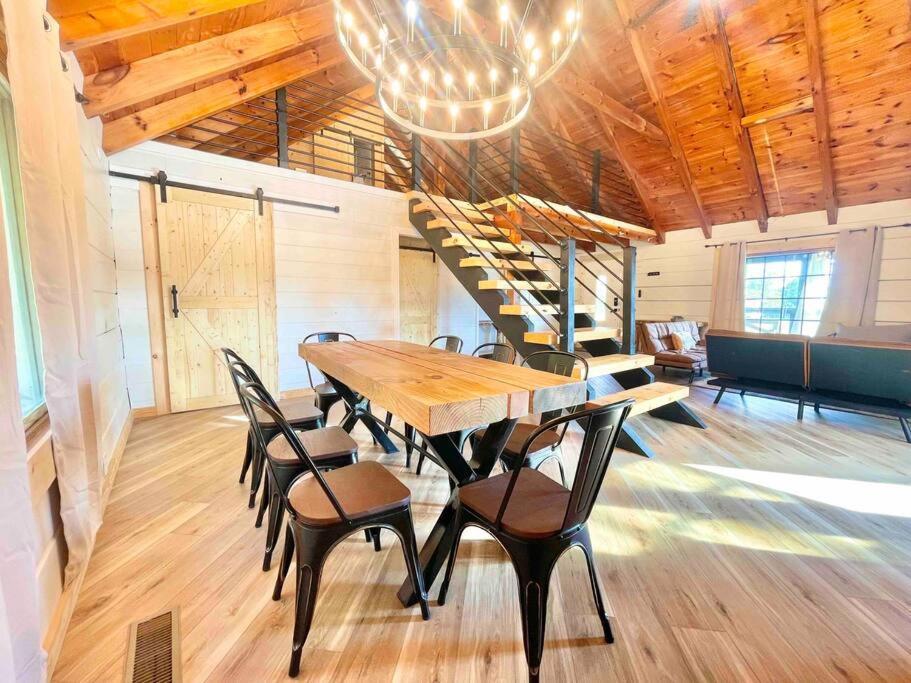 Modern Lake Side Nest• Hotub Fenced Yard King Beds Sevierville Dış mekan fotoğraf
